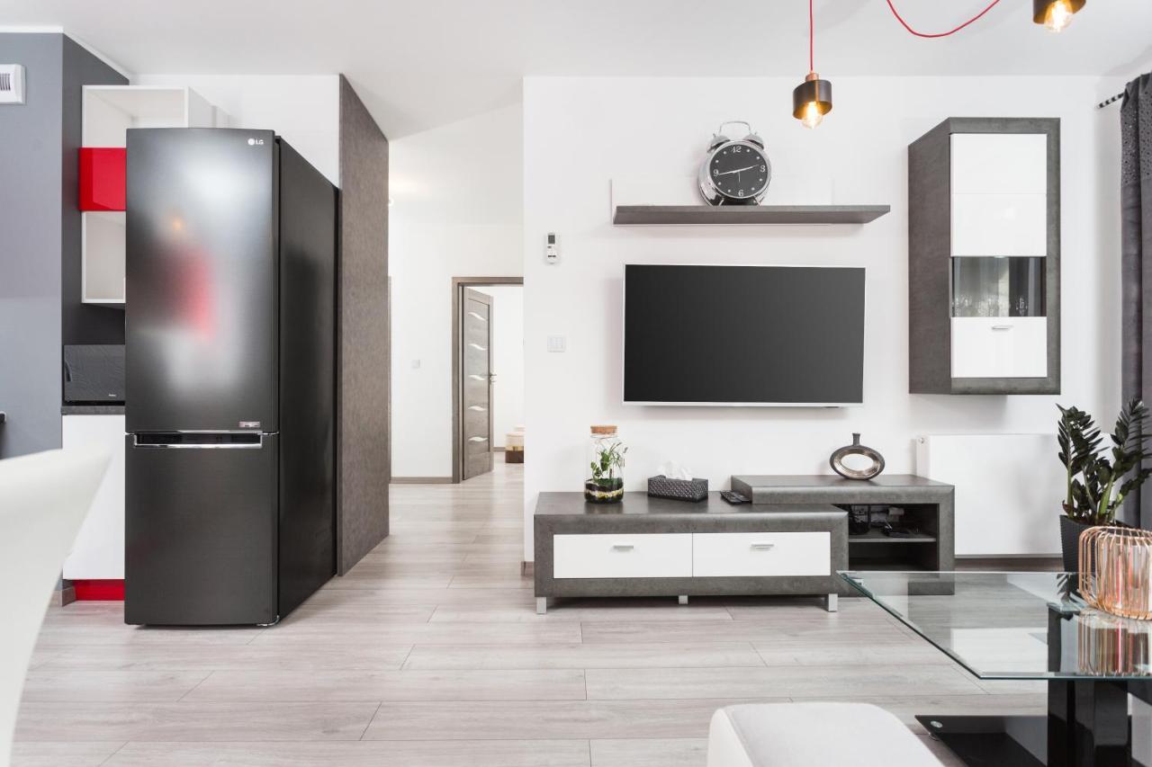 City Of The Kings - Grey Apartment クラクフ エクステリア 写真